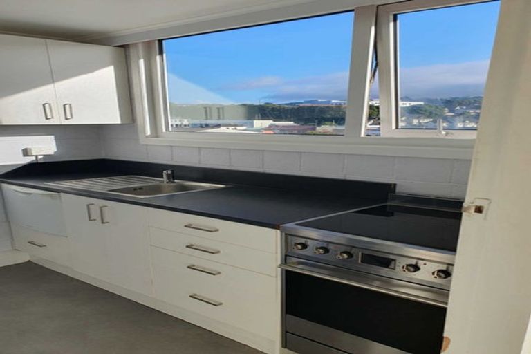 Photo of property in 11/26 Normanby Street, Newtown, Wellington, 6021