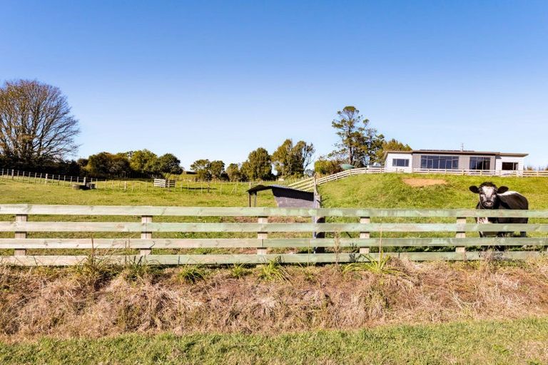 Photo of property in 178 Rugby Road, Tariki, Inglewood, 4388