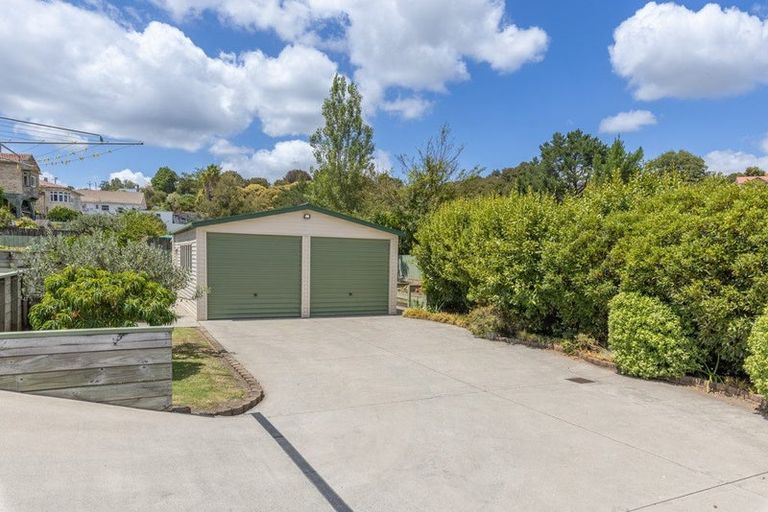 Photo of property in 28 Rayner Road, Huntly, 3700