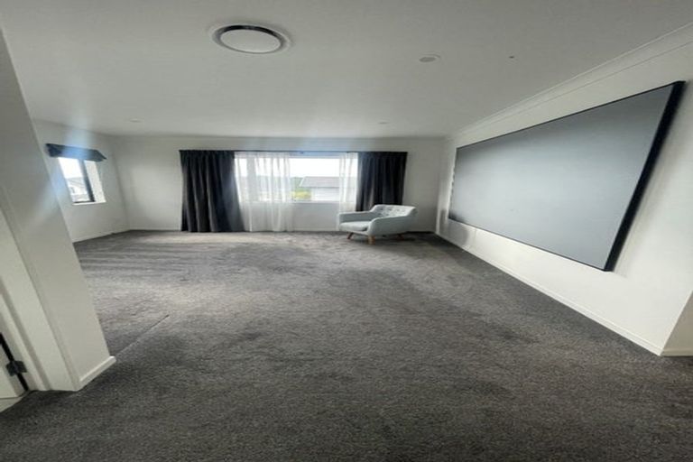 Photo of property in 14 Horsefields Drive, Flat Bush, Auckland, 2019