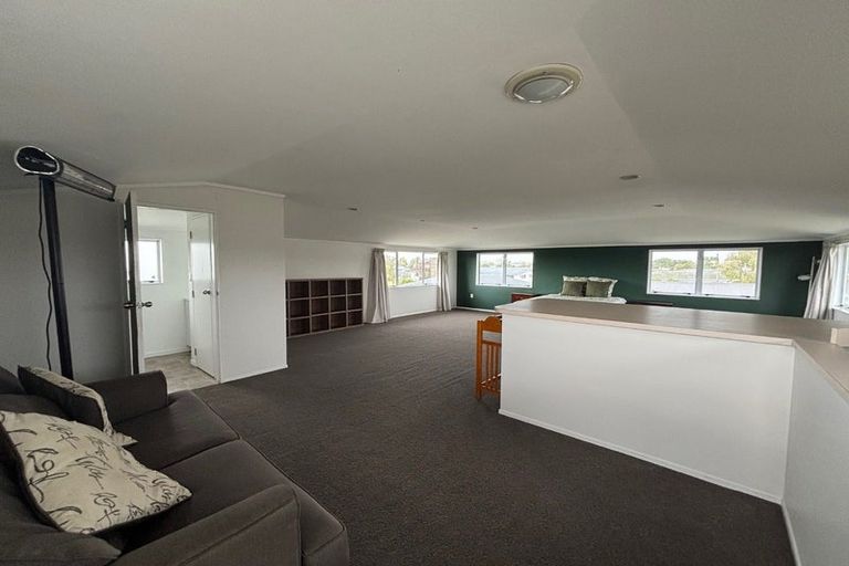 Photo of property in 36 Allen Berry Avenue, Pirimai, Napier, 4112