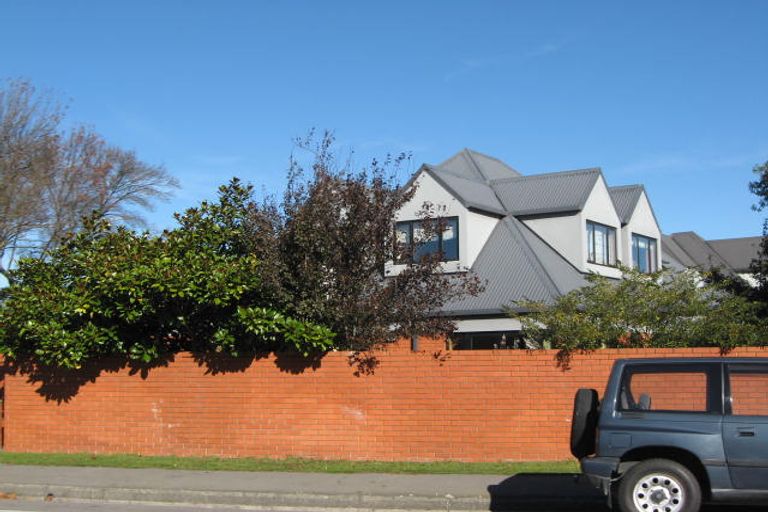 Photo of property in 57 Wairakei Road, Bryndwr, Christchurch, 8052