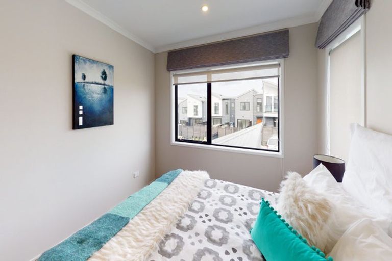 Photo of property in 62 Nugget Avenue, Hobsonville, Auckland, 0616