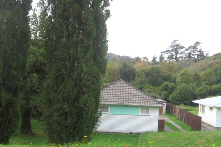 Photo of property in 145 Hine Road, Wainuiomata, Lower Hutt, 5014