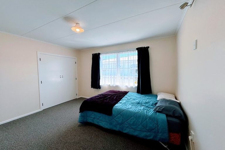 Photo of property in 18 Karamu Crescent, Wainuiomata, Lower Hutt, 5014