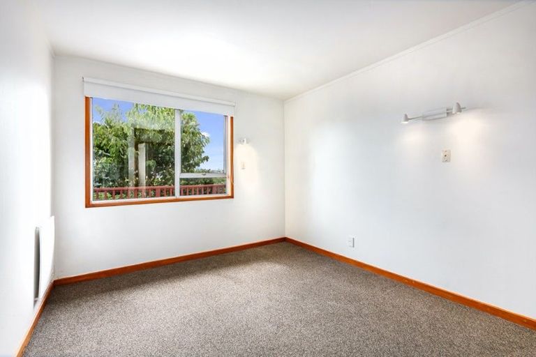 Photo of property in 7 Paua Place, Camborne, Porirua, 5026