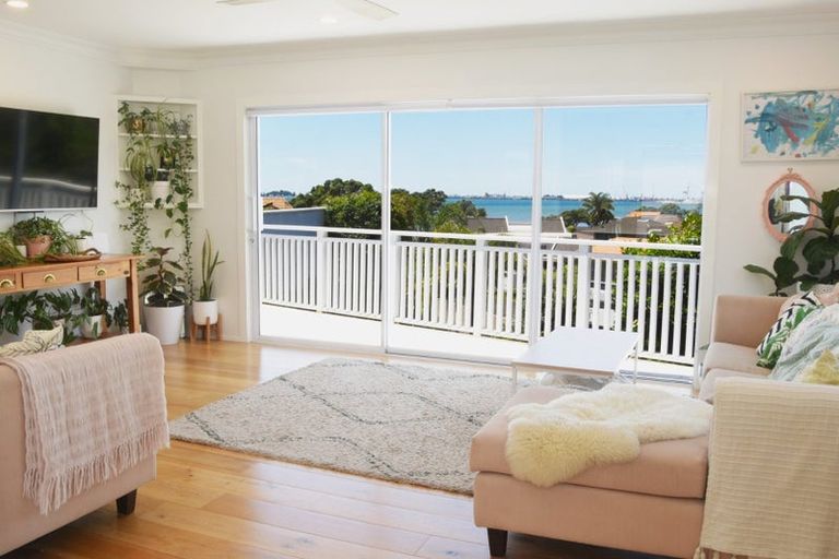 Photo of property in 552 Otumoetai Road, Matua, Tauranga, 3110