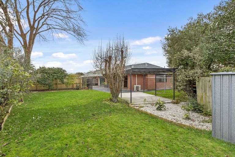 Photo of property in 4/104a Idris Road, Bryndwr, Christchurch, 8052