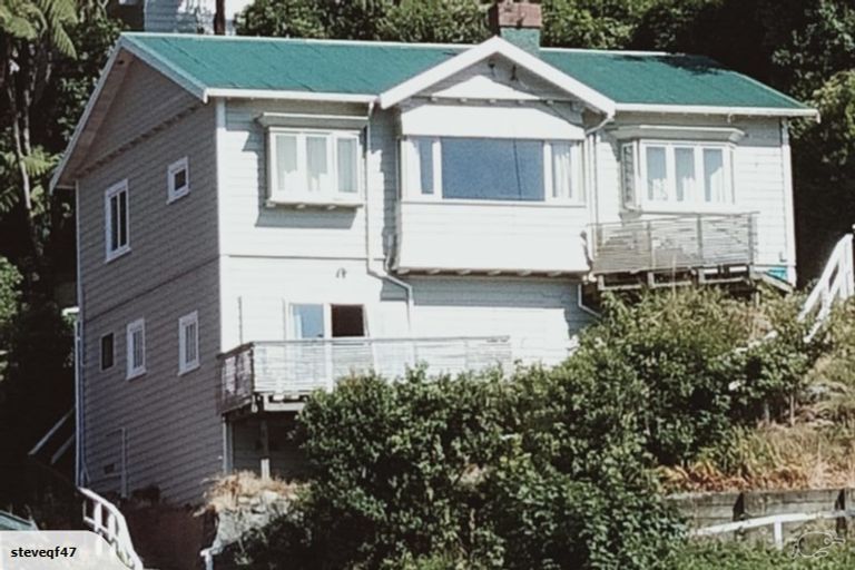 Photo of property in 106 Mortimer Terrace, Brooklyn, Wellington, 6021