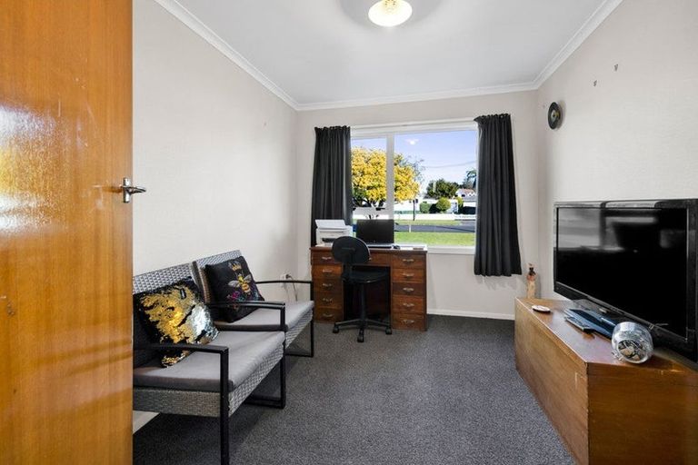 Photo of property in 12 Hamlet Street, Stratford, 4332