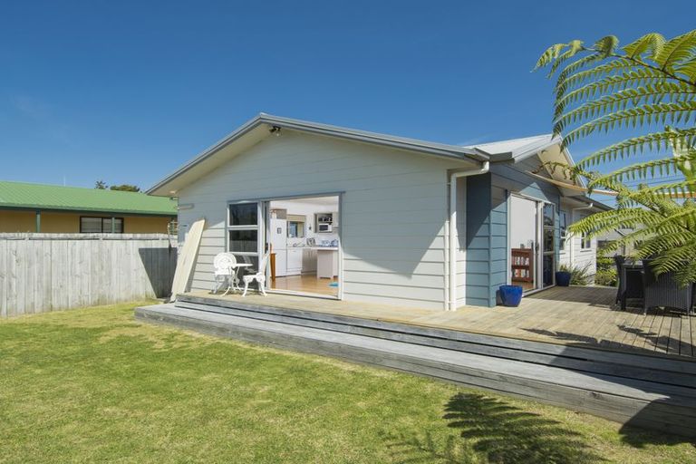 Photo of property in 27a Simpson Road, Papamoa Beach, Papamoa, 3118