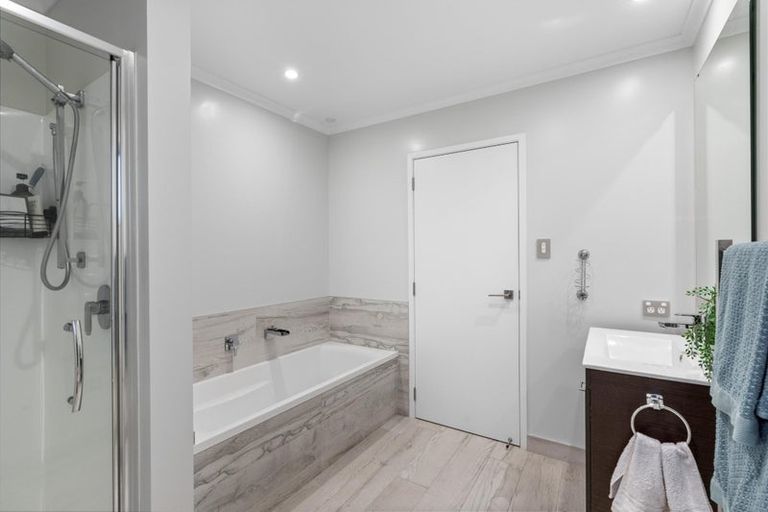 Photo of property in 27 Tuatua Road, Hobsonville, Auckland, 0616