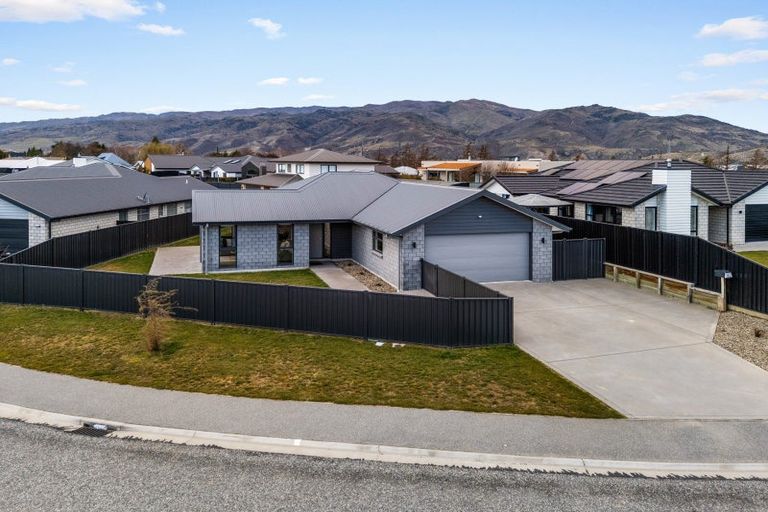 Photo of property in 21 Hosking Drive, Cromwell, 9310