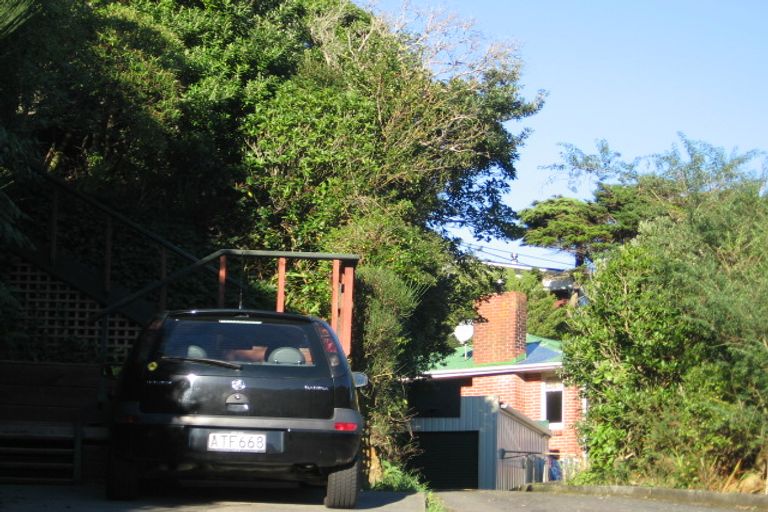 Photo of property in 9 Karachi Crescent, Khandallah, Wellington, 6035