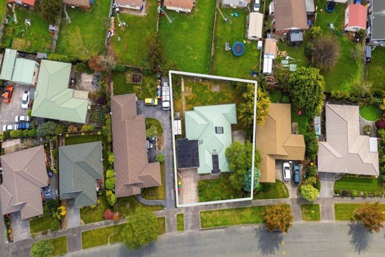 Photo of property in 32 Kintyre Drive, Broomfield, Christchurch, 8042