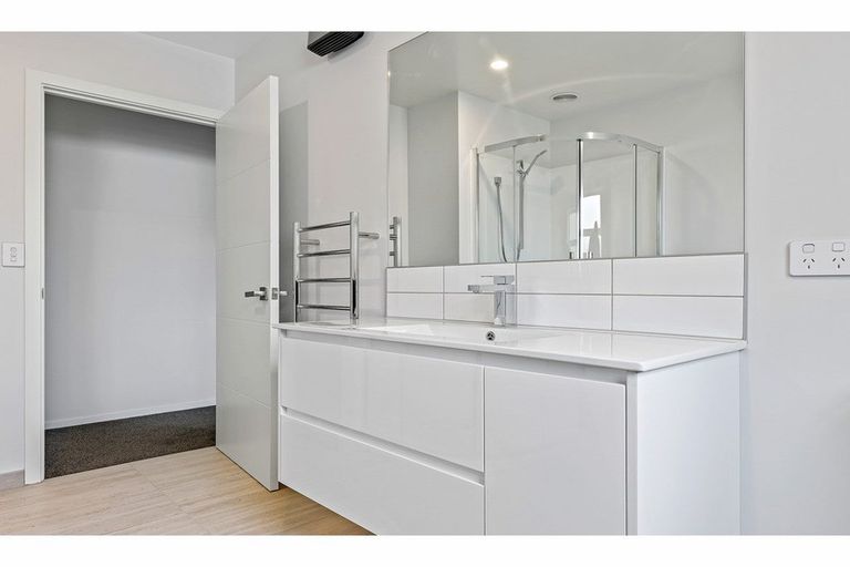 Photo of property in 271 Opawa Road, Hillsborough, Christchurch, 8022