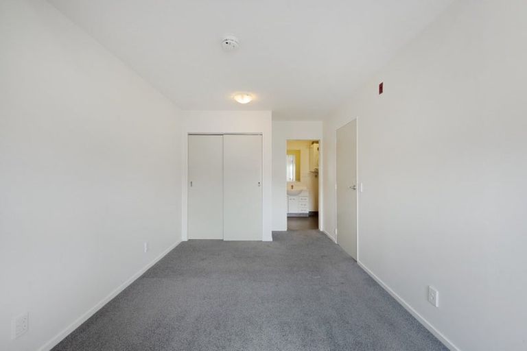 Photo of property in Luxford Villas, 304/72u Herald Street, Berhampore, Wellington, 6023