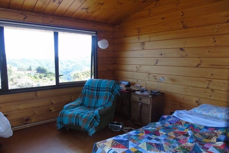 Photo of property in 18 Glamorgan Street, Northland, Wellington, 6012