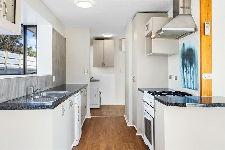 Photo of property in 2/33 Tower Street, Hornby, Christchurch, 8042