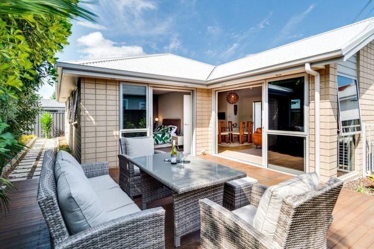 Photo of property in 2b Moeller Street, Taradale, Napier, 4112