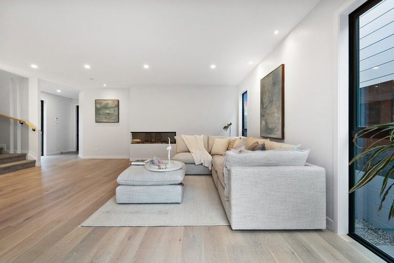 Photo of property in 42e Gordon Avenue, Milford, Auckland, 0620