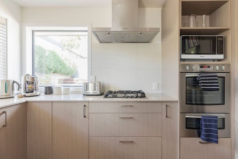 Photo of property in 39b Braithwaite Street, Karori, Wellington, 6012