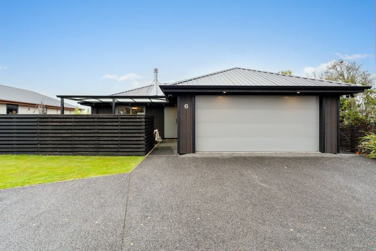 Photo of property in 6 Lancaster Lane, Waldronville, Dunedin, 9018