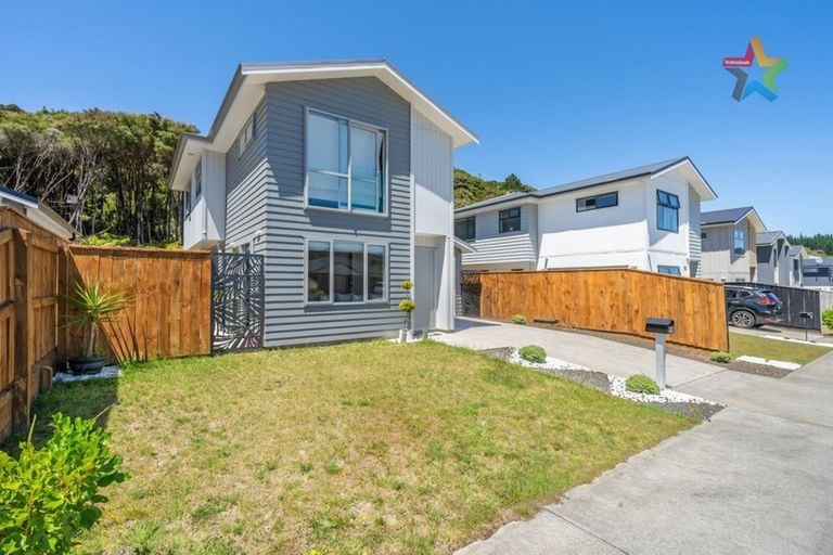 Photo of property in 94 Meremere Street, Wainuiomata, Lower Hutt, 5014
