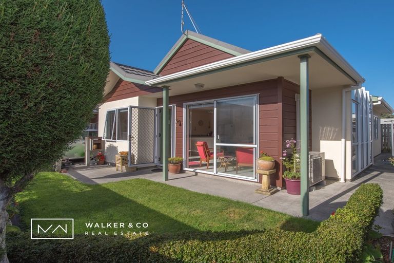 Photo of property in 20 Macalister Place, Miramar, Wellington, 6022