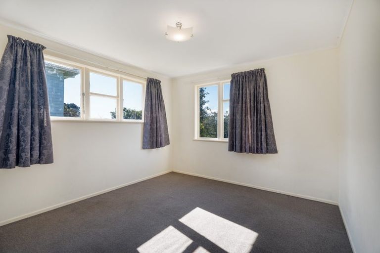 Photo of property in 101 Sievers Grove, Cannons Creek, Porirua, 5024
