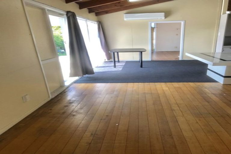 Photo of property in 381 Massey Road, Mangere East, Auckland, 2024