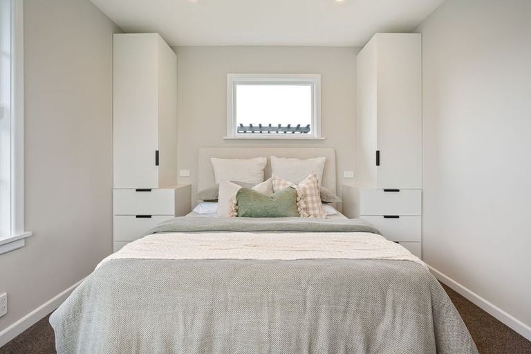 Photo of property in 43 Vivian Street, Burwood, Christchurch, 8083