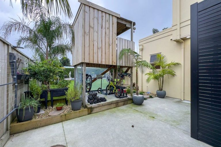 Photo of property in 101 Leighton Road, Whangamata, 3620