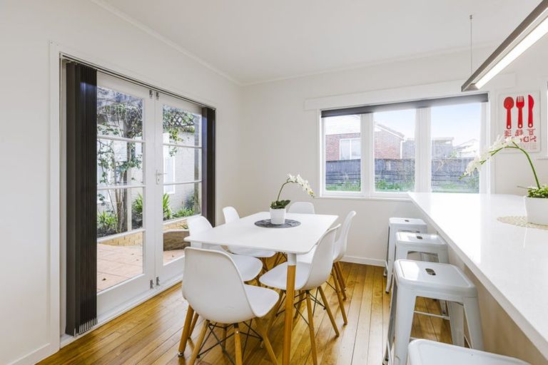 Photo of property in 1/40 Churchill Avenue, Manurewa, Auckland, 2102