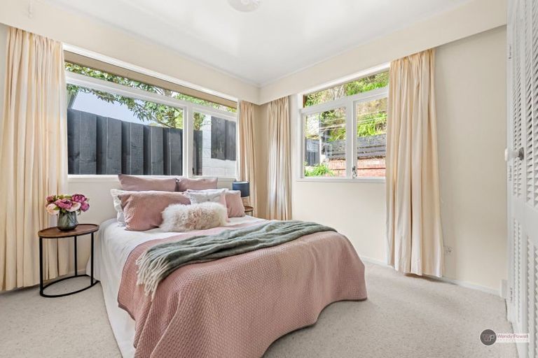 Photo of property in 12 Chichester Drive, Pinehaven, Upper Hutt, 5019