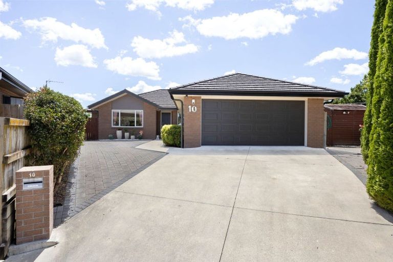 Photo of property in 10 Shirley Place, Huntington, Hamilton, 3210