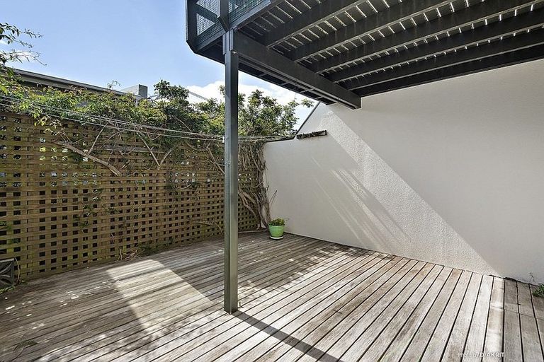 Photo of property in 12u3 Vallance Street, Kilbirnie, Wellington, 6022