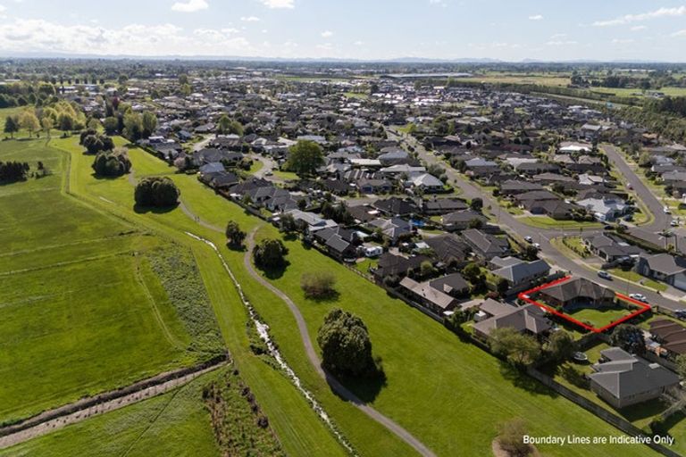 Photo of property in 26 Madison Street, Cambridge, 3434