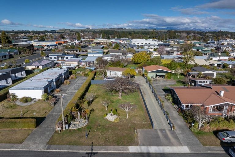 Photo of property in 28a Mckerrow Street, Te Anau, 9600