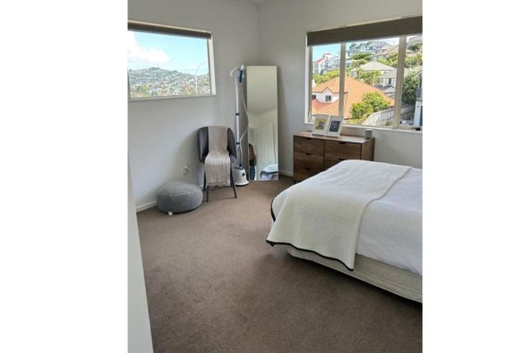 Photo of property in 40 Waverton Terrace, Churton Park, Wellington, 6037