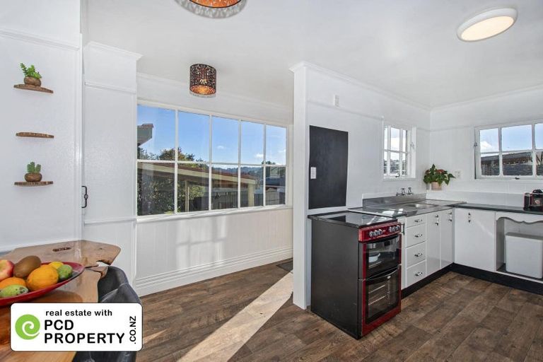 Photo of property in 32 Station Road, Te Kamo, Whangarei, 0112