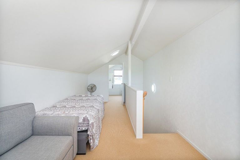 Photo of property in 17 Endeavour Close, Whitianga, 3510