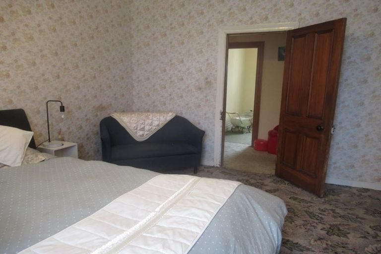 Photo of property in 61 Fergusson Street, Woodville, 4920