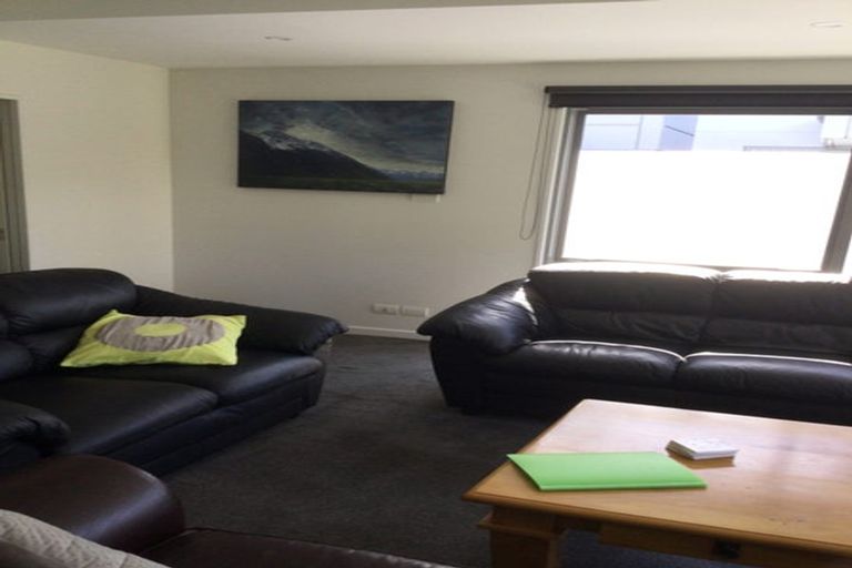 Photo of property in 23 Athol Terrace, Upper Riccarton, Christchurch, 8041