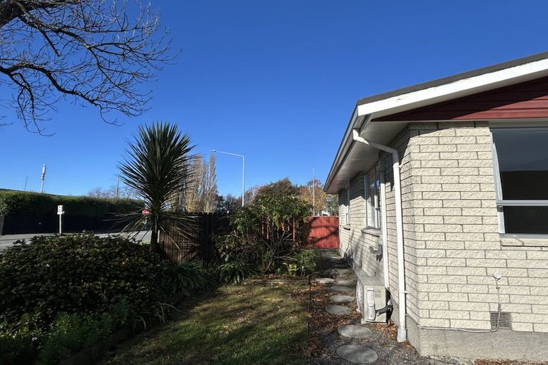 Photo of property in 1/3 Cavendish Road, Casebrook, Christchurch, 8051