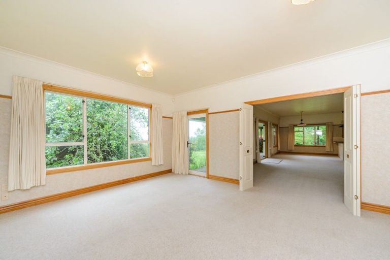 Photo of property in 82 Halcombe Road, Feilding, 4775
