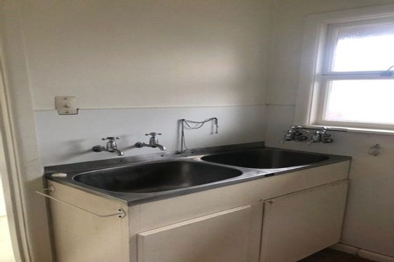 Photo of property in 9a Winton Street, St Albans, Christchurch, 8014