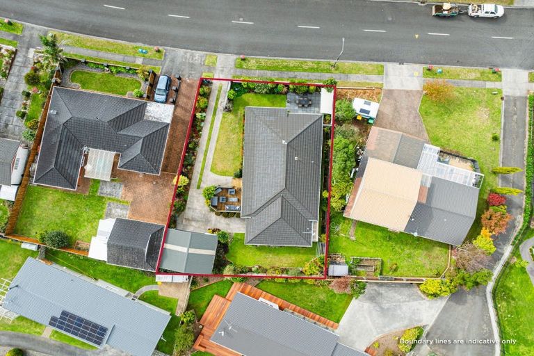 Photo of property in 33 Heta Road, Highlands Park, New Plymouth, 4312