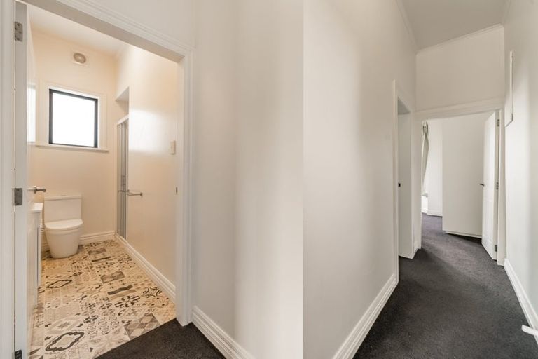 Photo of property in 42 Drummond Street, Mount Cook, Wellington, 6021