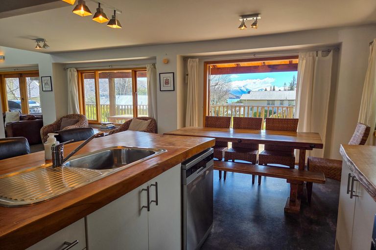 Photo of property in 5 Scott Street, Lake Tekapo, 7999